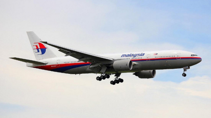 Anchetatorii cred că MH370 s-a prăbușit ca urmare a unei "misiuni sinucigașe"