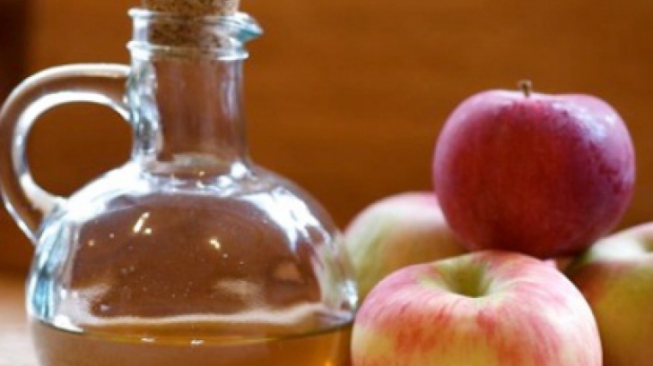 7 motive pentru care vei iubi otetul din cidru de mere