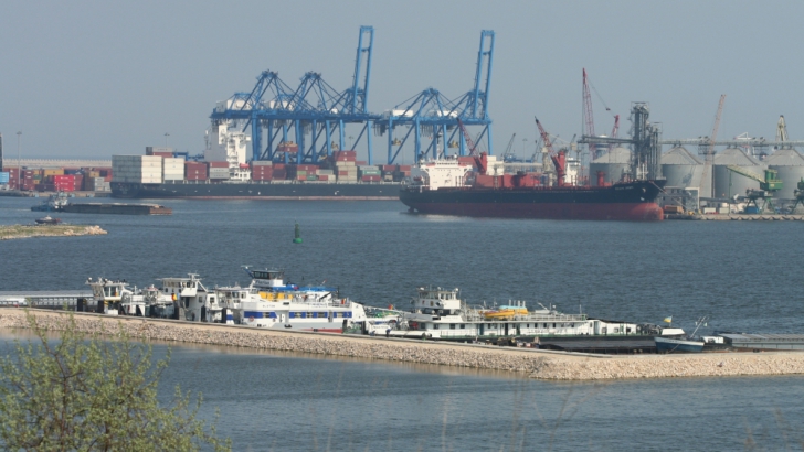 Şova: Evaziunea în Portul Constanţa trece de 40%; listarea o face un departament de la Economie