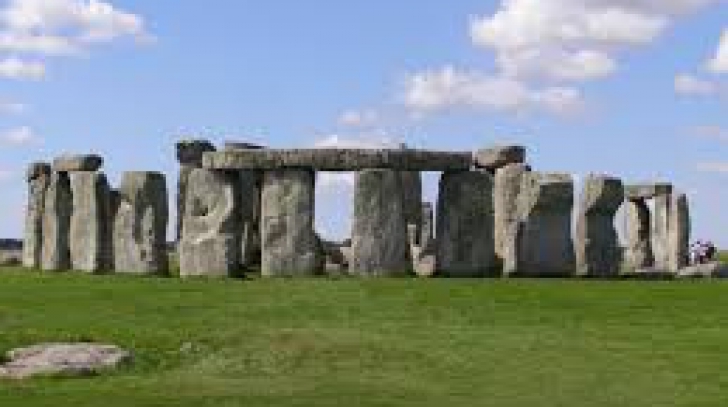 Monumentul megalitic de la Stonehenge ar fi avut funcția unui "clopot" sacru