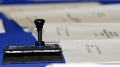 Câte buletine de vot vor fi tipărite pentru alegerile europarlamentare / Foto: MEDIAFAX