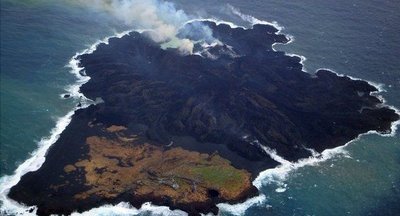 O insula vulcanica din Oceanul Pacific a fuzionat cu alta din vecinatatea sa