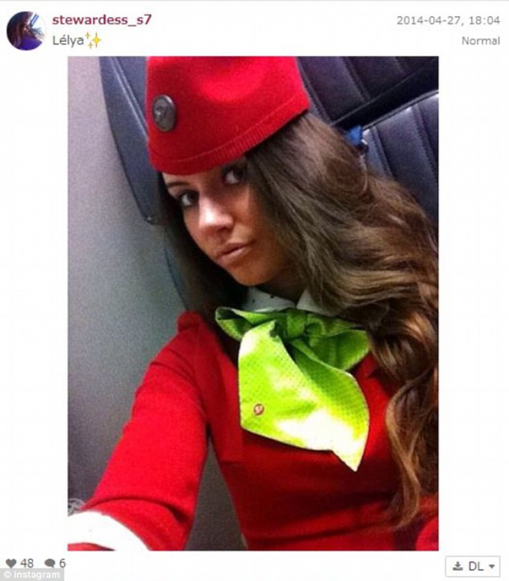Fotografii postate de stewardese pe reţelele de socializare