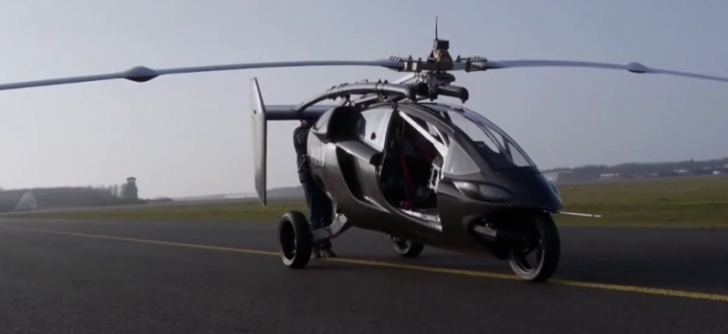 Maşina mixtă seamănă mai mult cu un elicopter