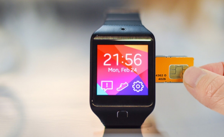 Samsung pregătește Gear Solo, un smartwatch Samsung cu SIM inclus