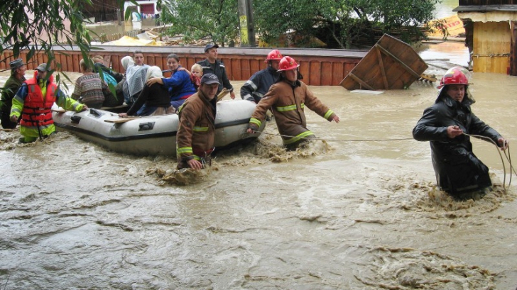 Oficialii Ministerului Apărării se pregătesc pentru posibile noi inundaţii
