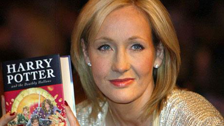 J.K. Rowling, autoarea seriei "Harry Potter"