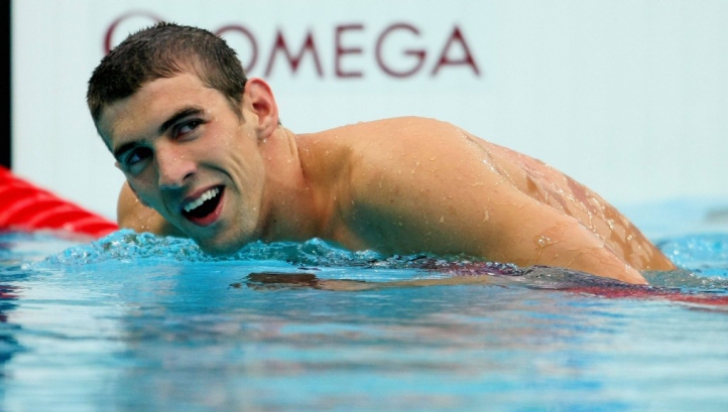 Înotătorul american Michael Phelps revine în competiţie