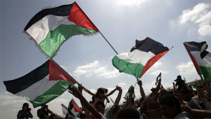 Palestinienii ameninţă cu dizolvarea Autorităţii în cazul unui eşec al negocierilor cu israelienii