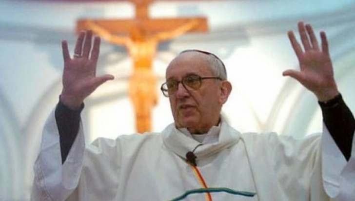 Papa Francisc a cerut "iertare" pentru abuzurile preoţilor pedofili
