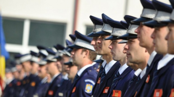 Inspectoratul de Poliţie Judeţean Timiş recrutează şi selecţionează candidaţi pentru admiterea în instituţiile de învăţământ proprii şi subordonate Ministerului Afacerilor Interne