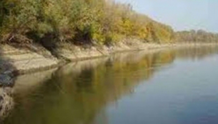 ATENŢIONARE DE LA "APELE ROMÂNE": Viitură pe râul Vedea pe tot parcursul zilei