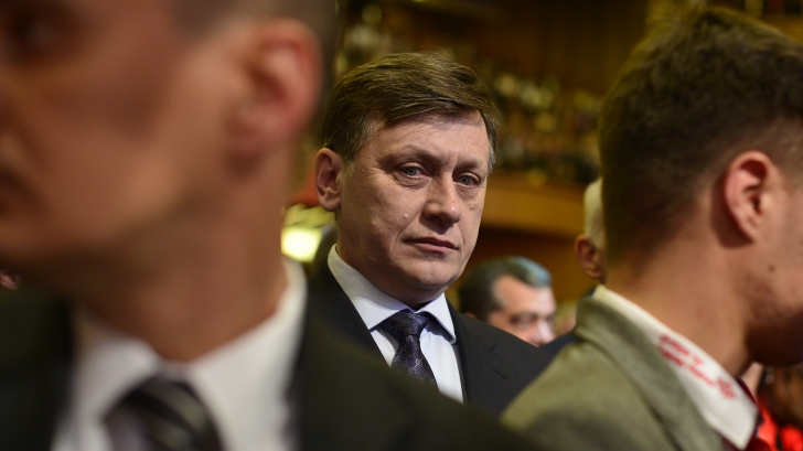 Băsescu: Antonescu a demonstrat că s-a făcut preş în faţa lui Voiculescu / Foto: MEDIAFAX