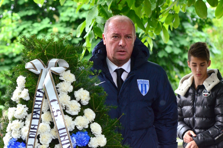 Tatăl lui Gică Popescu a fost înmormântat / Foto: MEDIAFAX