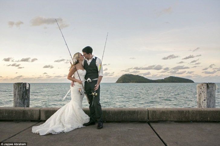 Cum a aflat o mireasă că şi-a ales soţul potrivit, în timpul nunţii. Foto: Daily Mail