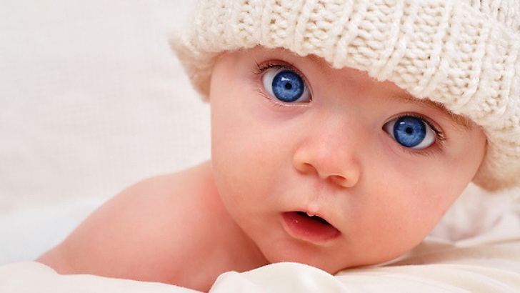 Un bebeluş a fost adus pe lume cu sindromul alcoolismului fetal.