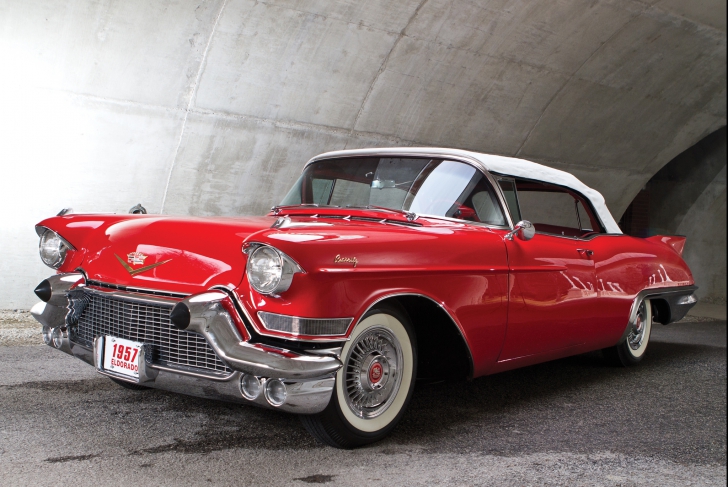 Retro American Muscle Cars: Ce mașini istorice americane poți vedea mâine prin București