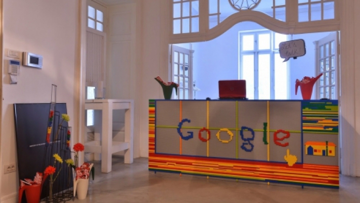 Casa Google, deschisă câteva zile