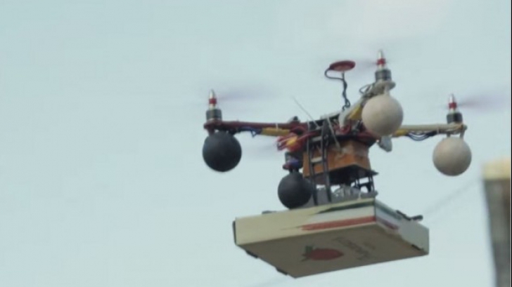 Prima companie din lume care livrează pizza prin intermediul unei drone