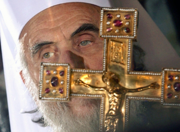 Patriarhul SERBIEI: Homosexualii și CONCHITA WURST sunt vinovați pentru INUNDAȚIILE CATASTROFALE