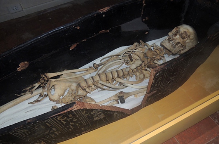 Istoricii au fost uimiți când au aflat cui aparţine acest schelet 