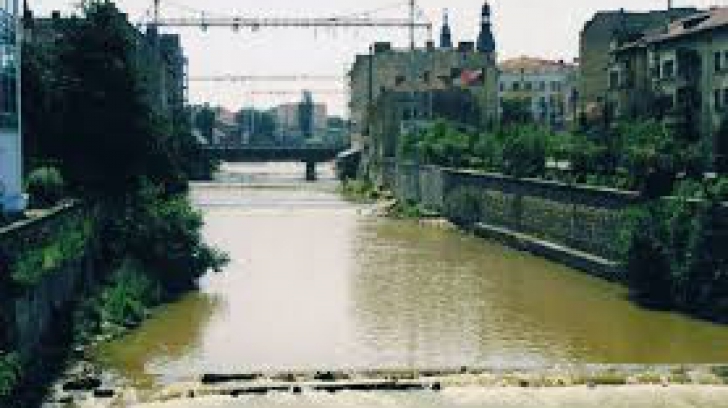 Aproape 13 milioane de euro pentru amenajarea râului Someş, în zona Aeroportului