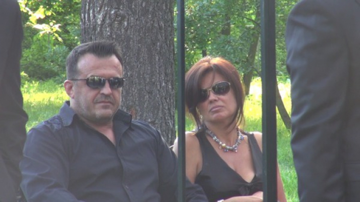 Constantin Iosef şi noua sa iubită. Foto: cancan.ro. 