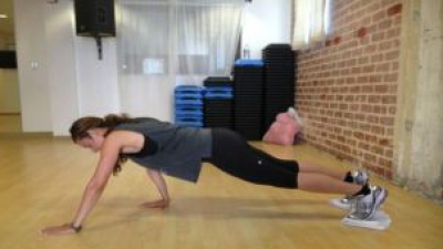 Exerciţii fizice care ard cele multe calorii şi pot fi făcute în câteva minute acasă