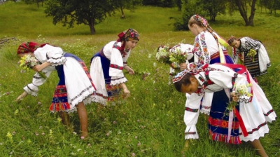 SÂNZIENELE.Tradiţii şi obiceiuri. Ce nu ai voie să faci în NOAPTEA DE SÂNZIENE