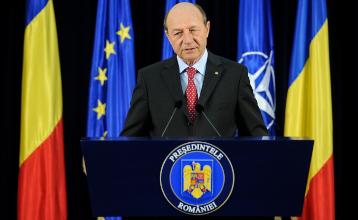 Băsescu: Drapelul, simbol al luptei poporului pentru libertate, le spun românilor să îl cinstească!
