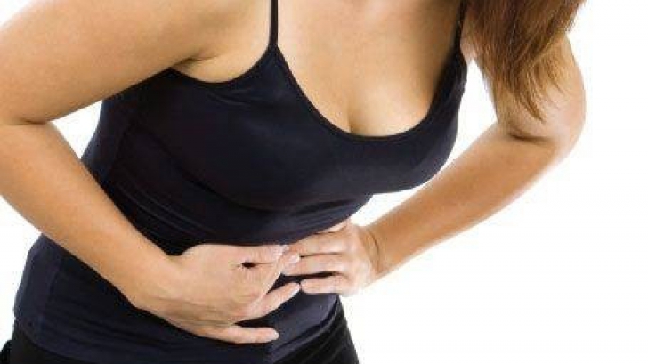 Arsurile gastrice sunt cel mai comun simptom al refluxului gastroesofagian. 