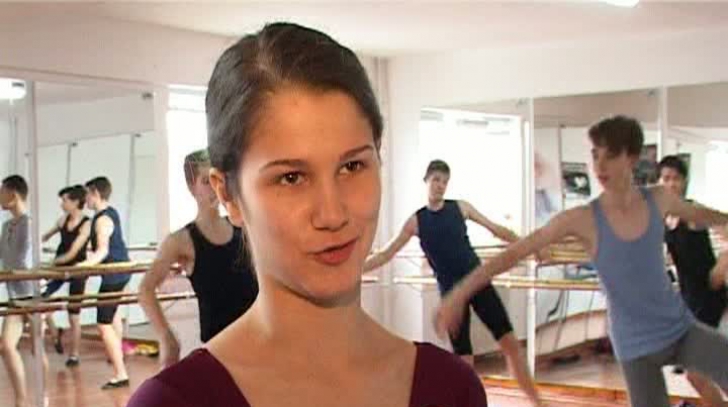 O balerină de 14 ani din Bacău este VICECAMPIOANĂ MONDIALĂ