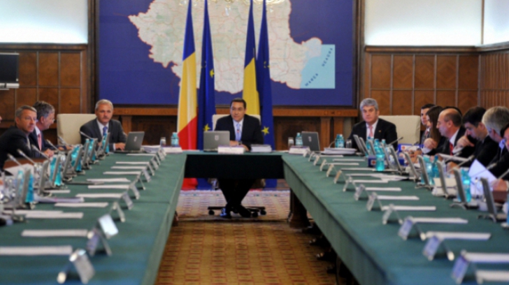 Guvernul, incapabil să gestioneze economia României
