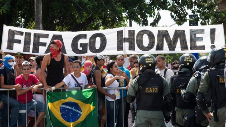 Campionatul Mondial de Fotbal 2014: proteste masive