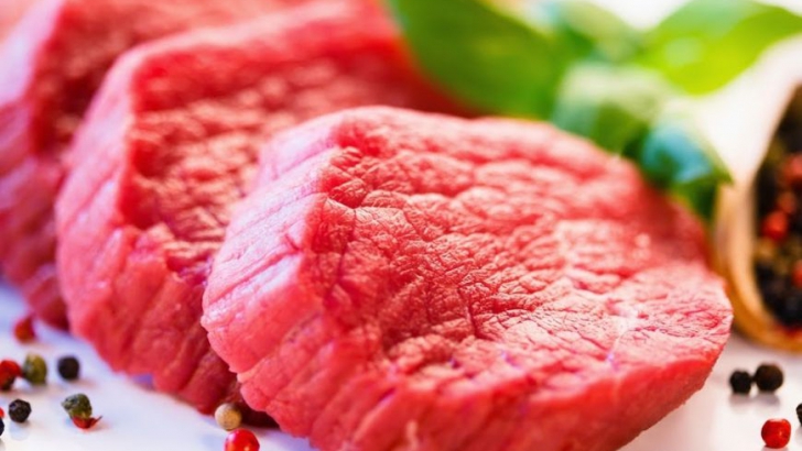 Cum să decongelezi carnea rapid şi sănătos