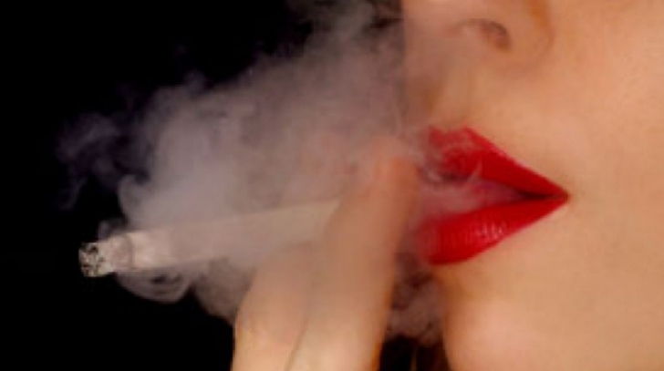 Ţigaretele electronice ar putea depaşi în vânzări ţigările clasice