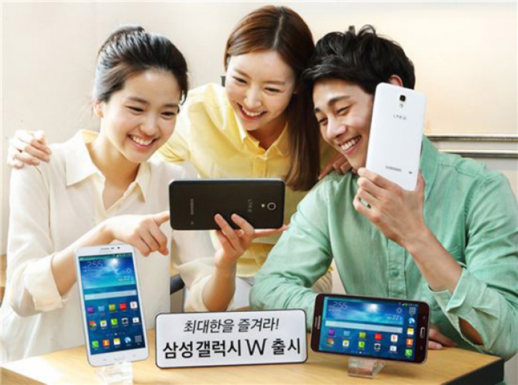 Samsung isi face de cap! Galaxy W, cel mai mare “telefon” din lume