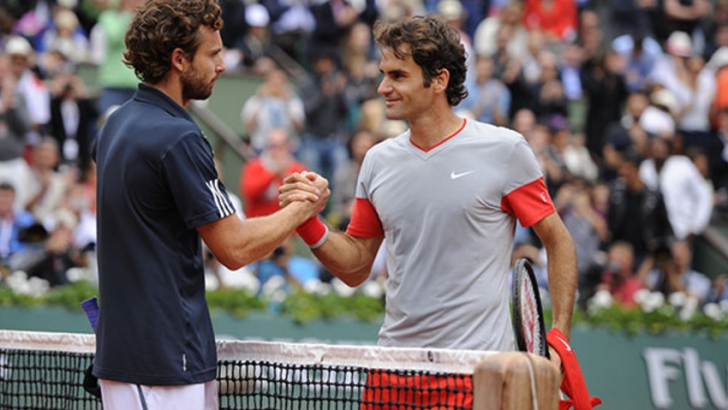 Gulbis l-a învins pe Federer la Roland Garros