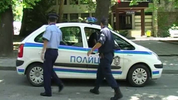 Primii poliţişti români detaşaţi în Bulgaria în această vară îşi încep marţi misiunea