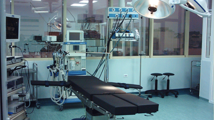 Imagini de groază din sala de operații cu o vedetă din România