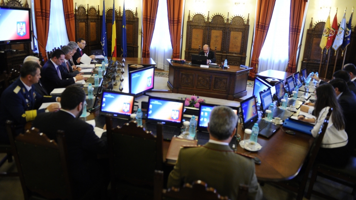 CSAT: România va participa în Afganistan cu până la 200 de militari, 50 de poliţişti şi jandarmi