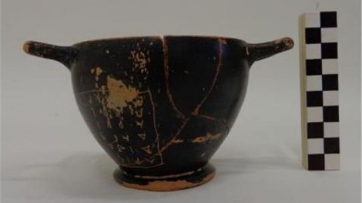 Arheologii au descoperit o cupă de vin care i-ar fi aparținut lui Pericle