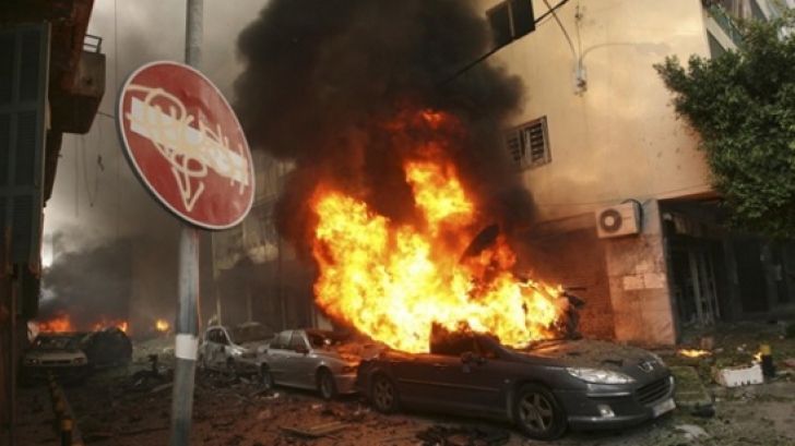 Noi RAIDURI israeliene în Fâşia Gaza: Cel puţin 7 morţi. Peste 300 de ţinte, vizate de Israel