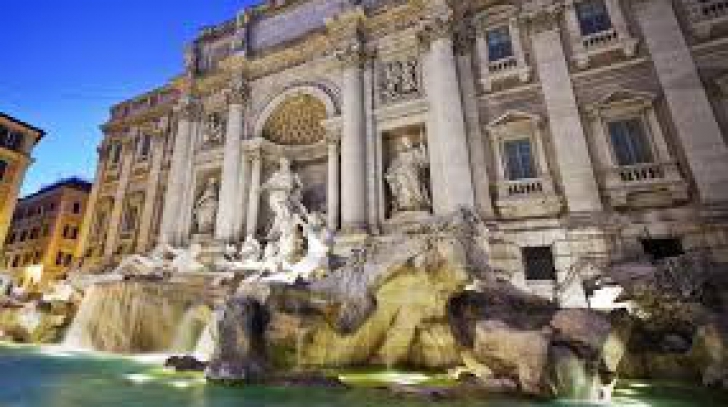 Luni au început lucrările de restaurare la Fontana di Trevi din Roma