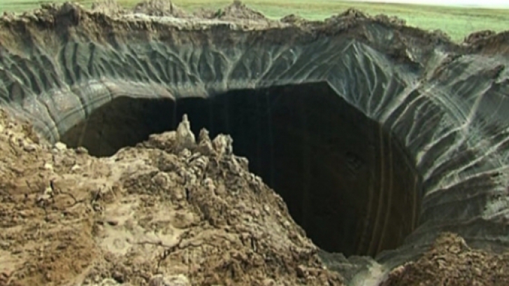 Oamenii de stiinta au fost uimiti de craterul urias care a aparut in Peninsula Yamal