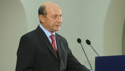 TENSIUNI ÎN UCRAINA. Băsescu: E vorba de infiltrări, nu o invazie, de trupe ruse ce nu au ciocniri