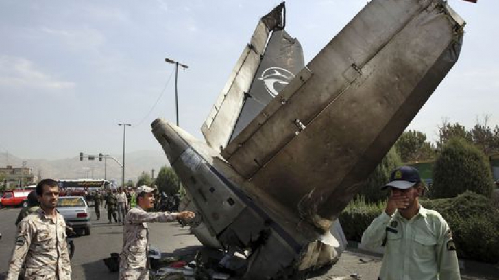 DETALII incendiare despre avionul prăbușit în IRAN 