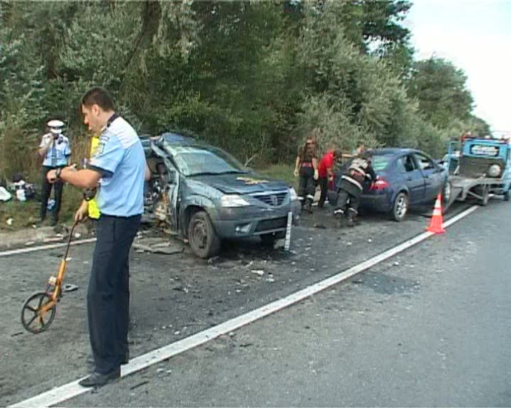 Accident, în curba morții. O persoană a murit pe loc