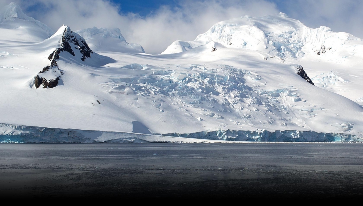 Un MEGA-SEISM produs în Chile a zguduit gheţurile din Antarctica