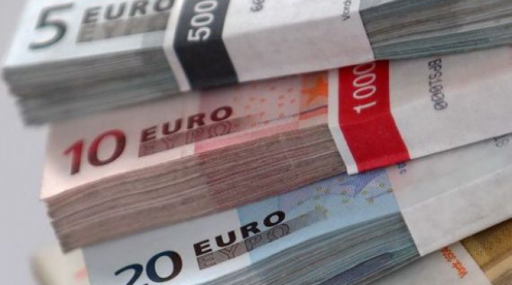 O mare economie a Europei este ameninţată cu RETROGRADAREA de rating